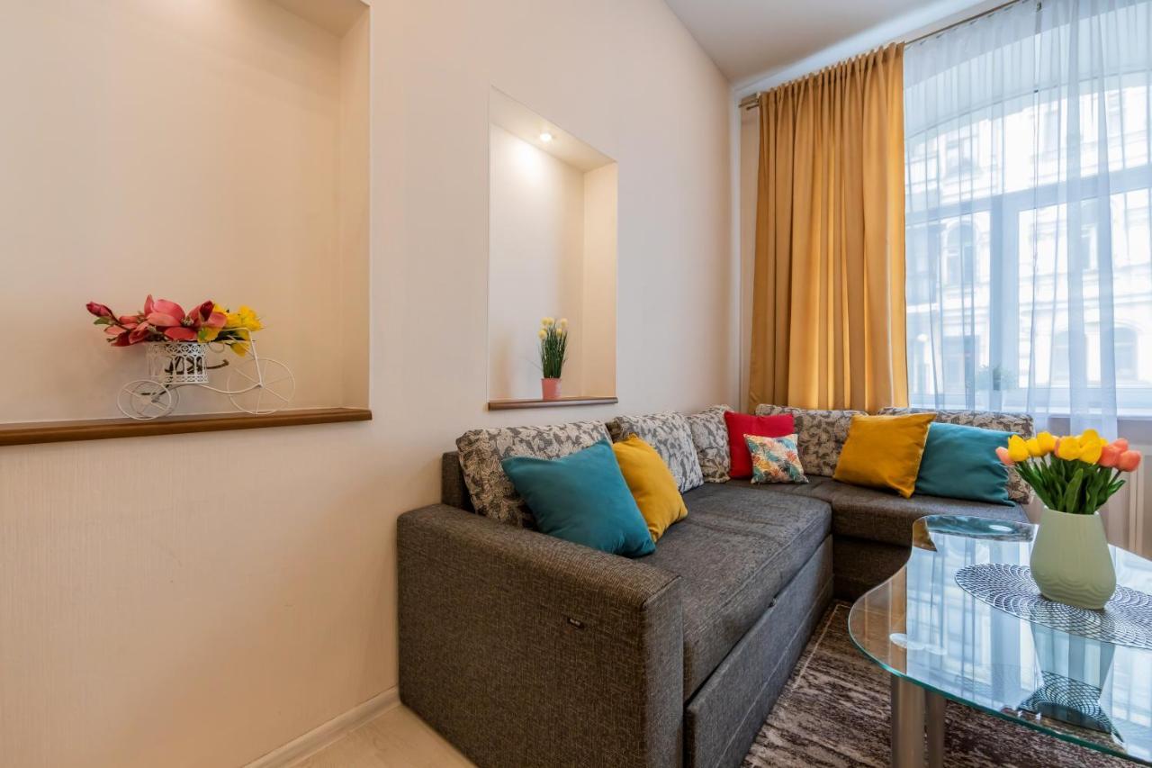 2К Квартира Між Майданом Та Софією Київською Appartement Buitenkant foto