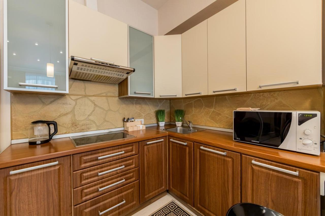 2К Квартира Між Майданом Та Софією Київською Appartement Buitenkant foto